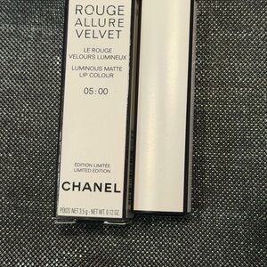 CHANEL Rouge Allure Velvet Lipstick - Luminous Matte shade 5:00